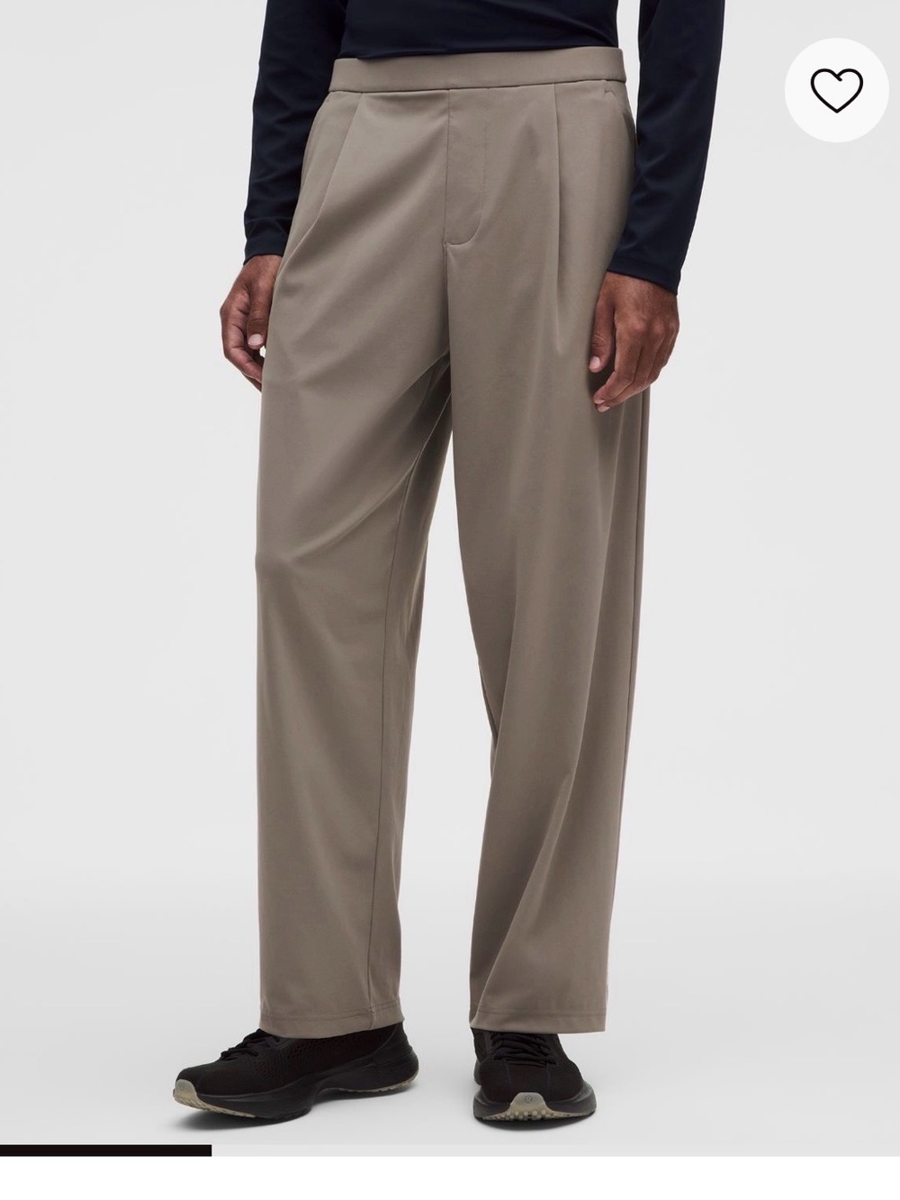 Men's LuluLemon Relaxed Pleated Pants in Taupe